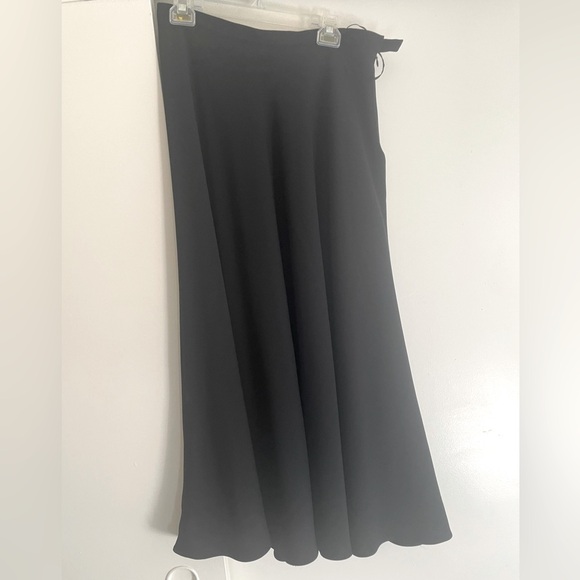 Jones New York Dresses & Skirts - Jones New York midi skirt